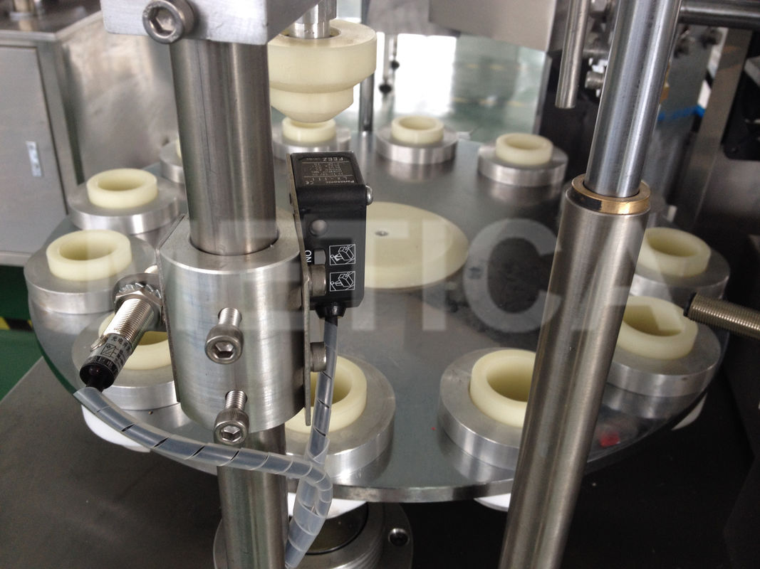 Semi Automatic Soft Tube Filling And Sealing Machine For Chemical And Food Industries