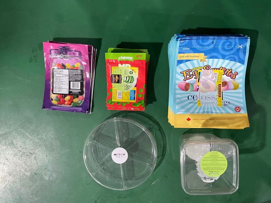 Automatic Paper Plastic Bag Labeling Machine for Bottles with Easy Maintenance Accuracy 1000-3000 BPH